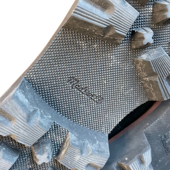 Madewell The Citywalk Lugsole Hiker Boot in Suede Leather, True black, size 9 - Picture 11 of 11